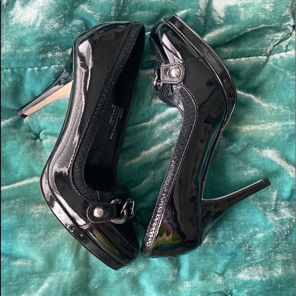 Harlow Heels - Picture 4 of 5